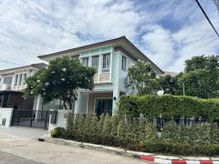 ให้เช่าบ้านเดี่ยว 2 ชั้นหลังมุม 66 ตรว. 3 ห้องนอน โครงการมัณฑนา 2 วงแหวน-อ่อนนุช เขตประเวศ เฟอร์เครื่องใช้ไฟฟ้าพร้อมอยู่ ใกล้เมกะบางนา ให้เช่าบ้านเดี่ยว-2-ชั้นหลังมุม-66-ตรว