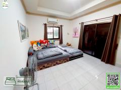  บ้านเดี่ยว รีโนเวทสีใหม่ทั้งหลัง ใกล้โรงเรียนลับแล เพียง 300 เมตร สิ่งแวดล้อมดี สังคมดี-202508111730271754908227136.jpg