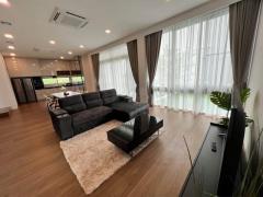 P1065 ให้เช่า ขาย บ้านเดี่ยว วีเว่ พระราม 9 VIVE Rama 9 มีลิฟท์ส่วนตัว หลังโรงเรียน Wellington ไม่รับสัตว์เลี้ยง ห้ามสูบบุหรี่ในตัวบ้าน P1065-ให้เช่า-ขาย-บ้านเดี่ยว-วีเว่-พระรา