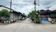 ขายทาวน์เฮ้าส์ หมู่บ้านหรรษา เพชรเกษม93 ซอยเพชรเกษม93 พื้นที่ 32.6 ตรว. ราคาถูกสุดในโครงการ ใกล้แม็คโคร อ้อมน้อย-202508130956041755053764350.jpg