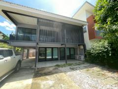 ให้เช่าบ้านเดี่ยว หมู่บ้าน ต.รวมโชค ซอยโชคชัย4 ซอย 56 บ้านสไตล์โมเดิร์น เนื้อที่ 65 ตารางวา ใกล้แหล่งของกิน ให้เช่าบ้านเดี่ยว-หมู่บ้าน-ต.รวมโชค-