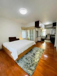 P1083 ขาย ให้เช่า บ้านเดี่ยว 2 ชั้น หมู่บ้าน ถาพร หทัยราษฎร์ ถนนสายไหม-หทัยราษฎร์ ติดทางเข้าตลาดมารวย หทัยราษฎร์54 P1083-ขาย-ให้เช่า-บ้านเดี่ยว-2-ชั้น-หมู่บ