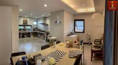 โฮมออฟฟิศ บ้านเดี่ยว อาคารสโตร์ คลังสินค้า ในหมู่บ้านเสรี ลาดพร้าว 101 เขตบางกะปิ รถไฟฟ้าสีเหลือง ลาดพร้าว 101 อยู่หน้าปากซอย-202508151315161755238516004.jpg