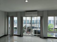 เช่า ทาวน์เฮ้าส์Grand De Ville  23ตรว. สภาพดี ตรงข้ามซีคอนสแควร์ ศรีนครินทร์-202508162020091755350409262.jpg