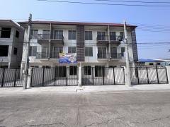 ขายบ้าน แถม เงิน ทาวน์โฮม 3 ชั้น คู้บอน 27 รามอินทรา กู้เกิน ฟรีโอน ผ่อน12,000บาทต่อเดือน