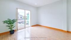 ขาย ทาวน์เฮ้าส์ 2ชั้น ย่านพหลโยธิน ใกล้รถไฟฟ้า เชื่อมต่อถนนหลายสาย มบ.มารวย1 ถ.พหลโยธิน54/1 แยก4 รีโนเวทใหม่ พร้อมอยู่-202508200845051755654305550.jpg