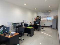 ให้เช่าโรงงานพร้อมใบ รง บางนา กม 23 โกดัง ใกล้นิคมบางพลี พื้นที่ขนาด 1,700 ตารงเมตร-202508201448381755676118800.jpg