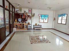 ขายบ้านเดี่ยว 2 ชั้น ตามสภาพ เนื้อที่ 203 ตร.ว. บ้านหันหน้าทิศเหนือ ใกล้ตัวเมือง ใกล้วัดเจดีย์หอย ลาดบัวหลวง พระนครศรีอยุธยา-202508211103151755748995749.jpg