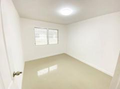 ขายทาวน์เฮ้าส์ 2 ชั้น หมู่บ้านเทพประทาน เนื้อที่ 16 ตารางวา  ซอยเวฬุวนาราม 12 ถนนเวฬุวนาราม แขวงดอนเมือง เขตดอนเมือง กรุงเทพฯ-202508211157471755752267922.jpg