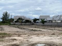 ขาย ที่ดินผืนงามชะอำ-หัวหิน (ติดถนนวัดบางไทรย้อย) 3 แปลง 3 โฉนดรวม 9 ไร่เศษ