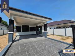 ขายบ้านตะเคียนเตี้ย บางละมุง พัทยา ผ่อนตรงกับโครงการได้ ฟรีมิเตอร์น้ำไฟ แถมแอร์