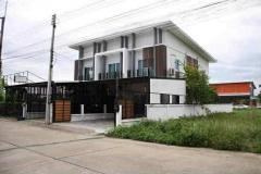 ขายทาวน์โฮม 2 ชั้น ทำเลทอง จังหวัดลำพูน-202508221659161755856756153.jpg