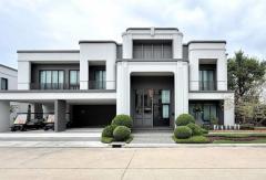 บ้านหรูใหม่เอี่ยมสไตล์ Luxury ใกล้เมือง Setthasiri Wongwaen Chatuchot ให้คุณภาคภูมิ