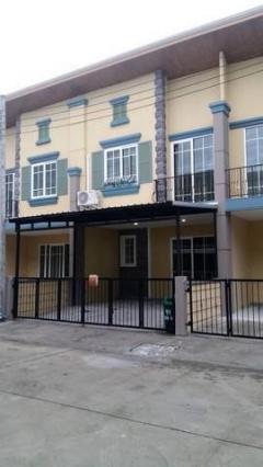 ให้เช่าทาวเฮ้าส์ 2 ชั้น ย่านอ่อนนุช หมู่บ้าน โกลเด้น ทาวน์2 ซอยอ่อนนุช65 เขตประเวศ ให้เช่าทาวเฮ้าส์-2-ชั้น-ย่านอ่อนนุช-