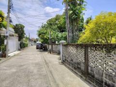 ขายที่ดิน ซอยเอกมัย 10 ติดถนน 2 ด้าน ทำเลเทพ ผังเมืองสีน้ำตาล สามารถทำโรงแรม อพาร์ทเม้น ออฟฟิศได้-202508261116201756181780308.jpg