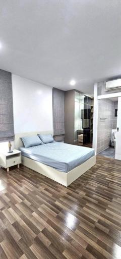 RM585 ให้เช่าบ้านใหม่ไซส์ใหญ่สุด 450 ตรม โครงการเศรษฐสิริ 2 กรุงเทพกรีฑา ในซอย Brighton Intl school ตกแต่งพร้อมอยู่ ทิศใต้ รับชาวต่างชาติ-202508261817551756207075522.jpg
