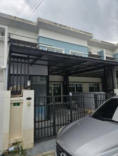 ขายทาวน์เฮ้าส์ โนโว วิลล์ วงแหวน-ลำลูกกา คลอง 5 19.3 ตรว. 70 ตรม. 3 นอน 3 น้ำ 2 ชั้น จอดรถได้ 1 คัน