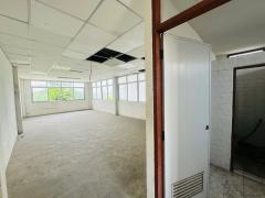 ขายโรงงาน มี รง.4 พร้อมสำนักงาน 3 ชั้น เนื้อที่ 2-3-82 ไร่ ซอยสุขาภิบาล 2 ถนนพุทธมณฑลสาย 4 ตำบลอ้อมน้อย อำเภอกระทุ่มแบน จังหวัดสมุทรสาคร-202508272227091756308429834.jpeg