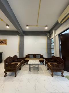  [ให้เช่า] FOR RENT TOWNHOUSE BOROMMARATCHACHONNANI / 4 bedrooms 3 bathrooms / 26 Sqw. 200 Sqm. **40,000** OPPOSITE CENTRAL PLAZA PINKLAO -202508281026051756351565244.jpg