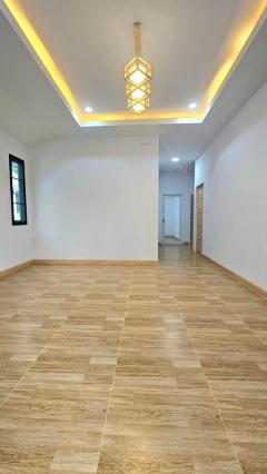 ขายบ้านเดี่ยว 2 ชั้น หมู่บ้านสันติสุข ( บ้านสามัคคี ) พร้อมอยู่ ฟังก์ชั่นครบ ขนาดเริ่มต้น 62.4 ตร.ว. พร้อมโอน ต.พิชัย เมืองลำปาง-202508281107551756354075527.jpg
