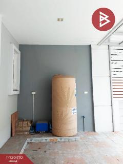 ขายด่วนทาวน์เฮ้าส์ หมู่บ้านโกลเด้นทาวน์ 3 บางนา-สวนหลวง กรุงเทพฯ พร้อมอยู่-202508281322331756362153636.jpg