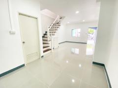 ผ่อนเริ่มต้นเพียง 6,xxx บาท/เดือน ทาวน์เฮ้าส์รีโนเวทใหม่ พฤกษา32 คลองหก ปทุมธานี-202508281356011756364161166.jpg