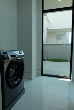 RM598 ให้เช่าบ้าน Centro บางนา บ้านใหม่ ยังไม่เคยเข้าอยู่  บางนา กม.7   ใกล้ เมกะบางนา บ้านตกแต่งสวยพร้อมเข้าอยู่-202508282327311756398451427.jpg