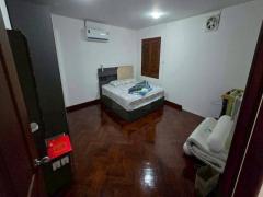 P1128 ให้เช่าบ้านเดี่ยว ซอยลาดพร้าว 10 ใกล้ห้าแยกลาดพร้าว ขนาด 200 ตรว. ใกล้ MRT พหลโยธิน ที่จอดรถ 10 คัน ทำเลดีมาก P1128-ให้เช่าบ้านเดี่ยว-ซอยลาดพร้าว-10-ใ