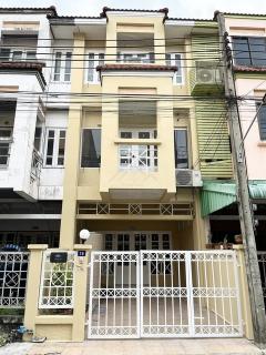 ให้เช่าทาวน์โฮม 3 ชั้น 4 ห้องนอน รามอินทรา 34 รีโนเวหใหม่ เลียบทางด่วนรามอินทรา **รับจดทะเบียน, รับสัตว์เลี้ยง ให้เช่าทาวน์โฮม-3-ชั้น-4-ห้องนอน-รามอิ