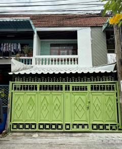 ขายทาวน์เฮาส์-2-ชั้น-ราคาถูก-เพชรเกษ