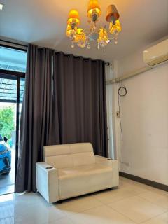 ขายบ้าน โครงการ cozy สตรีวิทยา2 โฮมออฟฟิศ 36 ตรว 3ชั้น จอดรถ4คัน ลาดพร้าว เลียบด่วน เกตรนวมินทร รัชดา 32 โชคชัย4 วังหิน โทร 0973329989-202508301106441756526804931.jpg