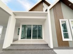 ขายบ้านเดี่ยวหลังใหญ่ โครงการ สมชายแกรนด์ -บ้านแพ้ว ใกล้แหล่งชุมชน แหล่งทำงาน ตลาดนัด โทร 081-3783300-202508301435021756539302934.jpg