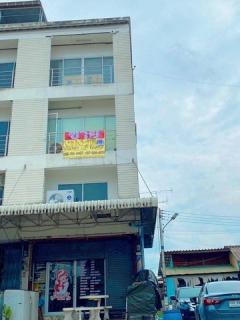 ขาย/เช่า ด่วน อาคารพาณิชย์ 38 วา 3.5 ชั้น  ทำเลดี ตลาดห้วยพลู นครชัยศรี นครปฐม