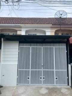 เริ่มผ่อนเพียง 6,xxx บาท/เดือน  ทาวน์เฮ้าส์ 2 ชั้น รีโนเวทใหม่ พร้อมอยู่!