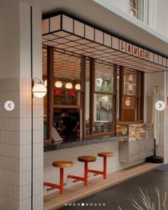 เซ้งร้านอาหารพรีเมียม หลังสวน ใกล้ BTS ชิดลม ติดถนน สไตล์ฟิวชั่นยุโรป-ญี่ปุ่น 2 ชั้น 139 ตรม.