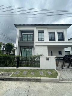 ให้เช่าบ้านเดี่ยว 185 ตรม. 4 ห้องนอน โครงการเดอะริคโค้ เรสซิเดนซ์ ไพร์ม วงแหวนฯ-หทัยราษฎร์ ใกล้แฟชั่น ใกล้ทางด่วน  ให้เช่าบ้านเดี่ยว-185-ตรม.-4-ห้องนอน-โคร