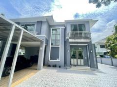 RM550 ให้เช่าบ้านเดี่ยว หมู่บ้านมาสเตอร์พีชพระราม9 บ้านแต่งสวย วิวทะเลสาป เฟอร์ครบ พร้อมอยู่