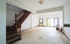 ขาย ทาวน์โฮม 2 ชั้น บ้านสวนสุทธิดา คลองห้า ราคาเพียงหลักแสน 110 ตรม 18 ตรว 2 ห้องนอน ทำเลดีใกล้ถนนใหญ่ รีโนเวทอยู่เองก็ดีปล่อยเช่าก็เยี่ยม-202509011659271756720767293.jpg