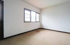 ขาย ทาวน์โฮม 2 ชั้น บ้านสวนสุทธิดา คลองห้า ราคาเพียงหลักแสน 110 ตรม 18 ตรว 2 ห้องนอน ทำเลดีใกล้ถนนใหญ่ รีโนเวทอยู่เองก็ดีปล่อยเช่าก็เยี่ยม-202509011659281756720768866.jpg