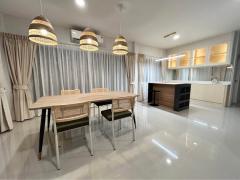 RM604 ให้เช่าบ้านสวย ติด Mega style modern classic  โครงการ Grande Pleno สุขุมวิทบางนา