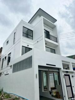 RM487 ให้เช่าบ้านเดียวสร้างใหม่ 3 ชั้นใจกลางทาวน์อินทาวน์ พร้อมเฟอร์นิเจอร์ เครื่องใช้ไฟฟ้าของใหม่-202509011907301756728450900.jpg