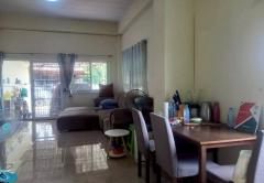 ขายทาวน์เฮ้าส์ หมู่บ้านรินทิชา ซอยร่มเกล้า 6 ถนนร่มเกล้า เขตมีนบุรี กรุงเทพมหานคร-202509020942541756780974351.jpg