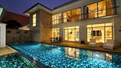 For Sales : Chalong, Luxury Pool Villa, 6 Bedrooms 7 Bathrooms