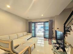 ขายทาวน์โฮม 3 ชั้น พฤกษา พรีเว่ ฟิเดลิโอ้ 	3 นอน 3 น้ำ ต่อเติมครัว หลังคาจอดรถ