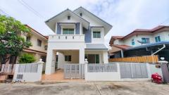 บ้านเดี่ยว 2 ชั้น หมู่บ้านสุขประยูรปาร์ค ต.นาป่า อ.เมือง ชลบุรี หมู่บ้านติดถนนสุขประยูร ใกล้โฮมโปร อมตะนคร ใกล้โรบินสัน ดอนหัวฬ่อ 50 ตารางวา