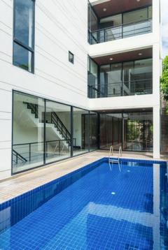 ให้เช่าบ้านเดี่ยว4ชั้นใจกลางอารีย์ พญาไท 750 ตร.ม.พร้อมสระส่วนตัวเหมาะอยู่อาศัยและทำโฮมออฟฟิศ ใกล้BTSอารีย์ ให้เช่าบ้านเดี่ยว4ชั้นใจกลางอารีย์