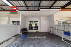 ทาวน์โฮม หมู่บ้าน เดอะทรัสต์ เกษตรนวมินทร์-นวลจันทร์ เนื้อที่ 20.8 ตรว. ถนนนวลจันทร์ แขวงคลองกุ่ม เขตบึงกุ่ม กรุงเทพมหานคร-202509031413431756883623234.jpg