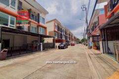 ทาวน์โฮม หมู่บ้าน เดอะทรัสต์ เกษตรนวมินทร์-นวลจันทร์ เนื้อที่ 20.8 ตรว. ถนนนวลจันทร์ แขวงคลองกุ่ม เขตบึงกุ่ม กรุงเทพมหานคร-202509031413481756883628131.jpg