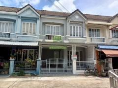 ขายทาวน์เฮ้าส์ พร้อมอยู่ หมู่บ้านบุศรินทร์ ประชาอุทิศ129 เนื้อที่ 20.10 ตร.ว สวย ครบ ทำเลดี พร้อมอยู่ 
