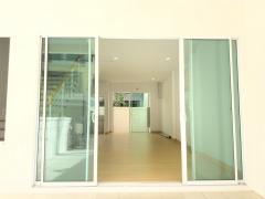 ให้เช่า หรือ ขาย บ้านกลางเมือง เออร์บาเนี่ยน เกษตร-นวมินทร์ 2 แบบ 3 ห้องนอน 3 ห้องน้ำ ใกล้รถไฟฟ้าสีชมพู ลาดปลาเค้า-202509041044221756957462386.jpg
